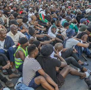 Ataques xenófobos deixam ao menos cinco moçambicanos mortos na África do Sul