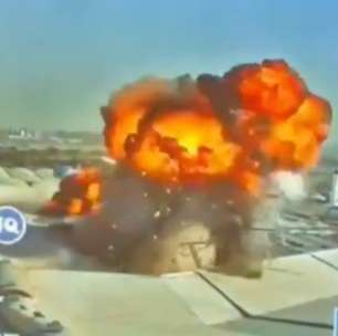 Drone militar atinge aeroporto e causa enorme explosão no Kuwait; veja o momento
