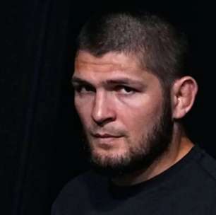 Khabib Nurmagomedov revela estar em condições de lutar em alto nível por razão surpreendente; entenda