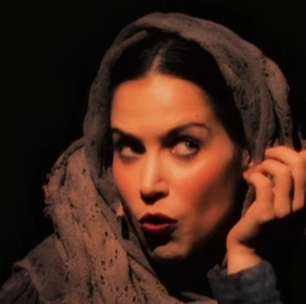Mel Lisboa interpreta Helena Blavatsky em nova peça
