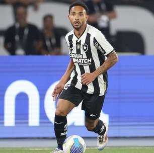 Botafogo define bolada para vender Vitinho ao Zenit e faz exigência