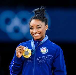 Simone Biles revela problema de saúde e desabafa: 'Quase morrer não estava nos meus planos'