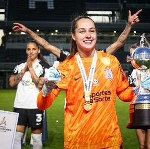 Goleira do Corinthians comenta importância de seu irmão gêmeo para trajetória no futebol