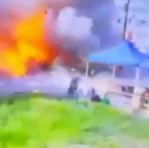 Veja momento em que míssil russo atinge área residencial em cidade na Ucrânia e deixa 5 mortos