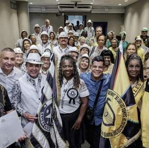 Velha Guarda do Carnaval carioca é homenageada em solenidade na Câmara Municipal