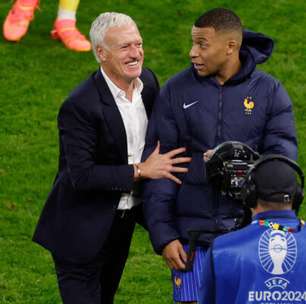 Mbappé brinca e faz campanha contra Deschamps na Itália: "Contratem um italiano"