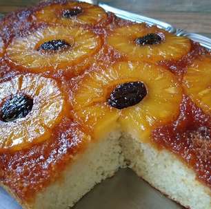 Bolo de abacaxi fofinho e delicioso, para garantir uma sobremesa maravilhosa sem ter trabalho