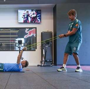 Neymar publica foto na academia às vésperas da estreia do Brasil na Copa