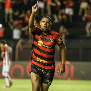 Ex-Sport, Mikael vive fase artilheira e brilha na Série B