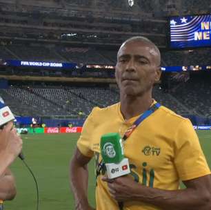 Fernanda Gentil 'compara' empate com derrota e Romário rebate: 'Quem não conhece futebol vai pensar como você'
