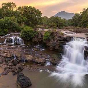 Maravilha do Sudeste Asiático: Planalto Bolaven atrai turistas com cachoeiras gigantes e tradição cafeeira no Laos
