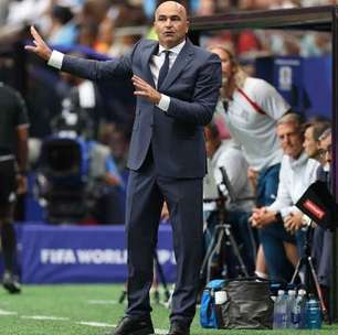 Técnico de Portugal isenta Cristiano Ronaldo de críticas: "Não oferecemos boas chances"