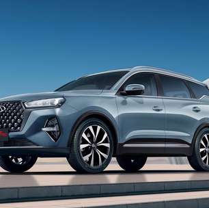 Porta-malas de 525 litros dá a este SUV médio um argumento que aparece antes mesmo do motor turbo