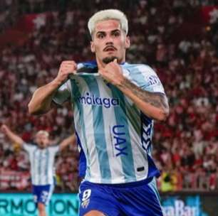 Com emoção e emboscada, Málaga vence Almería e garante vaga na LaLiga