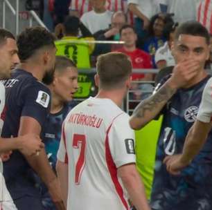 Regra "Vini Jr" expulsa o primeiro jogador na Copa do Mundo