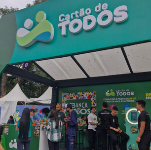 Cartão de TODOS une saúde e Copa no Arraiá do Ibirapuera