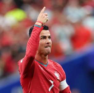 Cristiano Ronaldo marca e bate recorde na Copa do Mundo