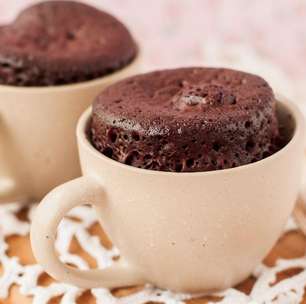 Bolo de caneca prático: receita fácil e rápida no micro-ondas