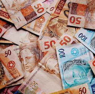Mulher recebe R$ 10 mil após provar diferença salarial em relação a colega