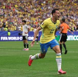 Na raça, Brasil vira nos acréscimos, elimina o Japão e avança na Copa do Mundo