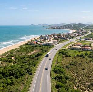 A Rodovia do Sol no Espírito Santo tem 67 km de litoral entre Guarapari e Marataízes e é considerada um dos trechos costeiros mais bonitos do Brasil para dirigir