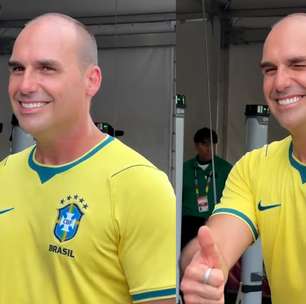 Condenado no Brasil, Eduardo Bolsonaro aparece em jogo da Seleção nos EUA