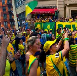 Torcida brasileira nos EUA responde à 'remada viking' com dança do 'créu' antes de jogo com a Noruega