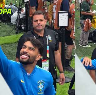 Lesionado, Paquetá recebe carinho dos filhos e da esposa em jogo com a Noruega
