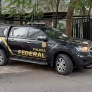 Ex-prefeito e delegado são alvos da PF em operação contra grupo suspeito de usar rede de combustíveis para lavagem de dinheiro no RJ