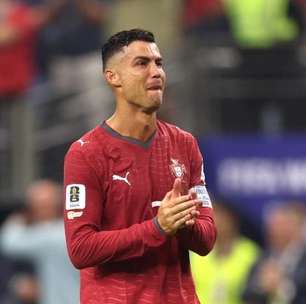 Cristiano Ronaldo publica mensagem após queda: "Portugal sempre"