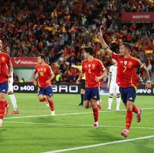 De Aragonés à geração atual: "Tiki Taka" da Espanha completa 20 anos em alta