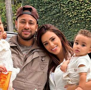 'Até show de fogos já inventaram': esposa de Neymar, Bruna Biancardi nega que o jogador tenha cancelado festa de luxo para comemorar 1 ano da filha Mel