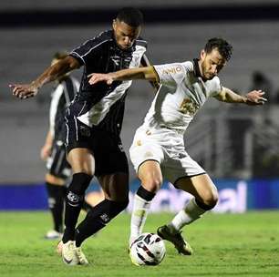 Com gol nos acréscimos, Criciúma bate Ponte Preta e vira líder da Série B