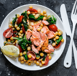 Almoço saudável: 5 saladas mornas ricas em proteínas