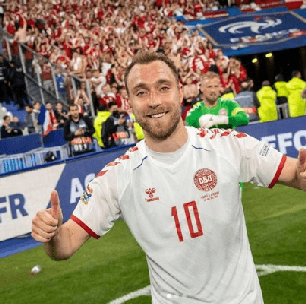 Eriksen inicia recuperação para voltar a jogar mesmo após novo desmaio em campo