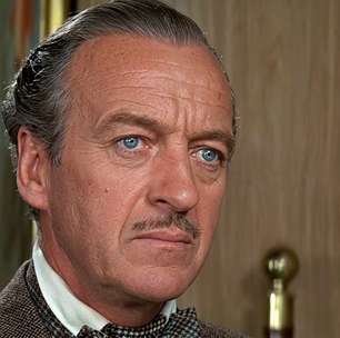 Ator rejeitado para viver James Bond por ser considerado 'velho' fez o papel anos depois