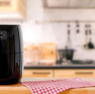 Como limpar o cesto da airfryer sem danificar o antiaderente