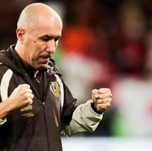 Jardim celebra vitória do Flamengo e reforça filosofia: "Ganhar dentro das nossas ideias"