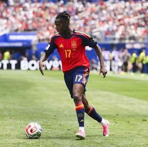Nico Williams explica reação após gol da Espanha e afasta polêmica: "Feliz por todos"