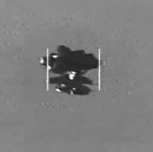 EUA liberam novo lote de fotos e vídeos secretos de OVNIs