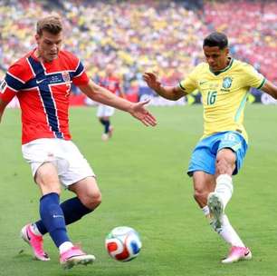 Atacante norueguês sofre ataques na internet após eliminação na Copa