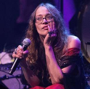Fiona Apple não consegue compor devido à situação 'horrível' do mundo atual