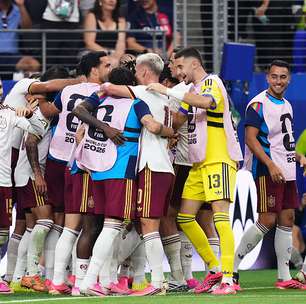 Espanha faz jus a melhor defesa da Copa, anula talentos da França e vai à final pela 2ª vez na história