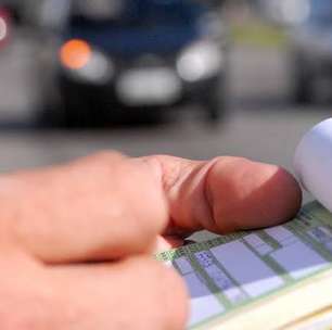 Desconto no bolso: como motoristas de São Paulo podem reduzir o valor de multas em até 40%
