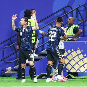 Tentativas de arrancadas e duas assistências: como foi a atuação de Messi em vitória contra a Inglaterra