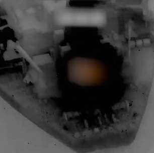EUA disparam mísseis contra navio que tentou furar bloqueio dos EUA no Estreito de Ormuz, diz Centcom
