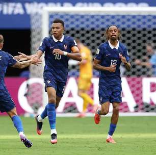 Deschamps assume culpa por primeiro tempo ruim da França