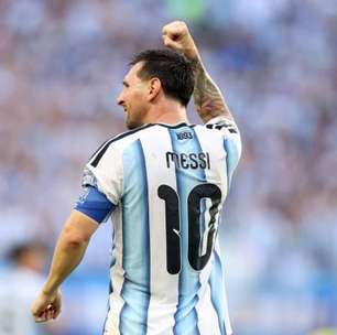 Messi entra na reta final da busca pelos mil gols na carreira