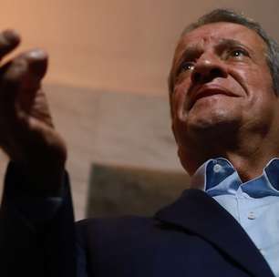 Valdemar diz que Flávio Bolsonaro não estava preparado para concorrer à Presidência