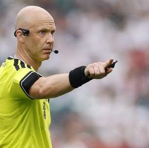 Anthony Taylor anuncia aposentadoria após mais de duas décadas na arbitragem
